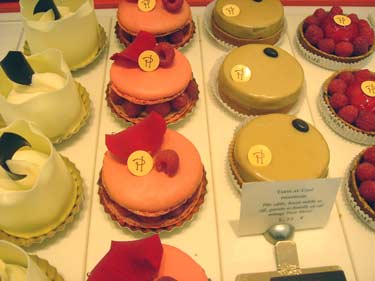 macaroonblog.jpg