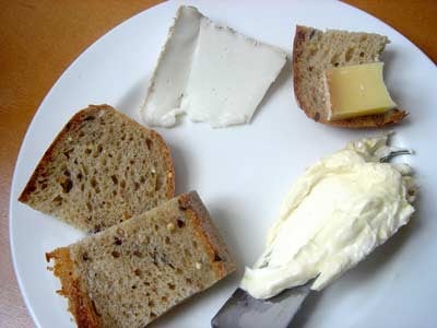 3cheeseplateparis.jpg