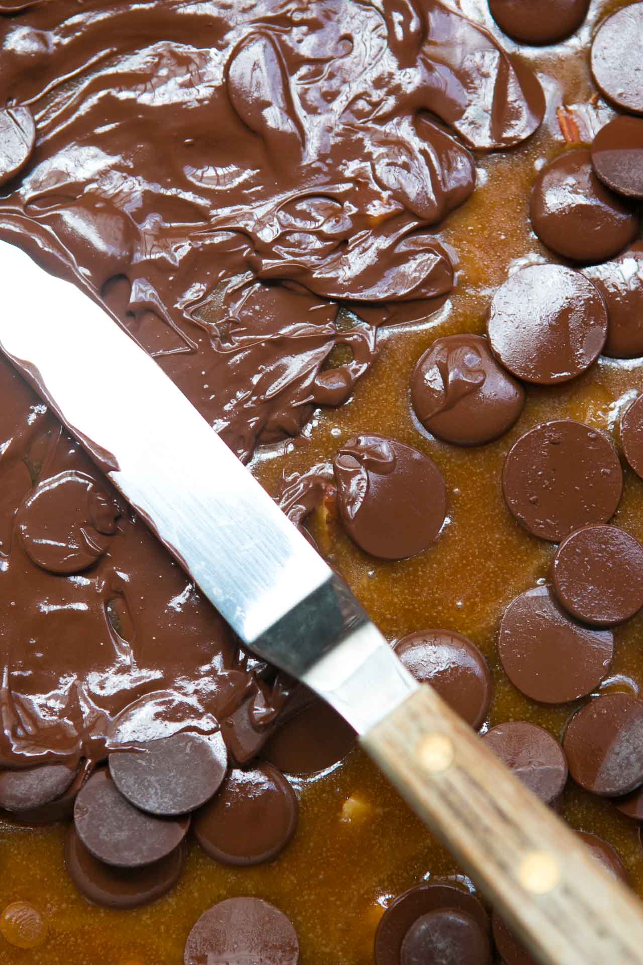 Chocolate Almond Buttercrunch Toffee Recipe