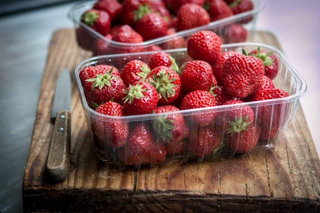 Strawberry frozen yogurt recipe