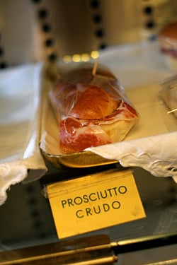 proscuitto crudo sandwich