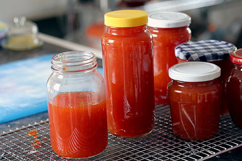 apricot jam jars