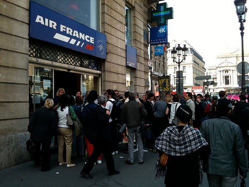 Air France mob scene