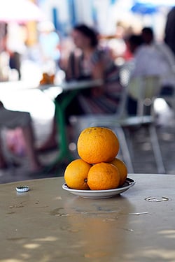 4 oranges