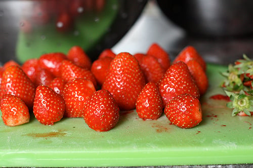 Vegan Strawberry Ice Cream