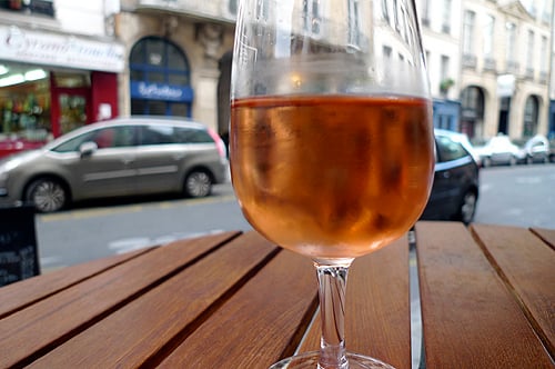 rosé on the street