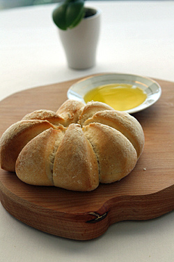 Mirazur Bread