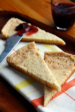 shortbread and jam