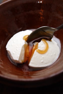 chevre faisselle with honey