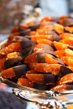 candied oranges in chocolate