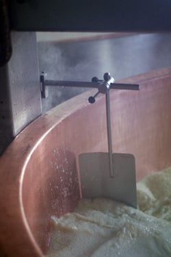 copper stirring pot