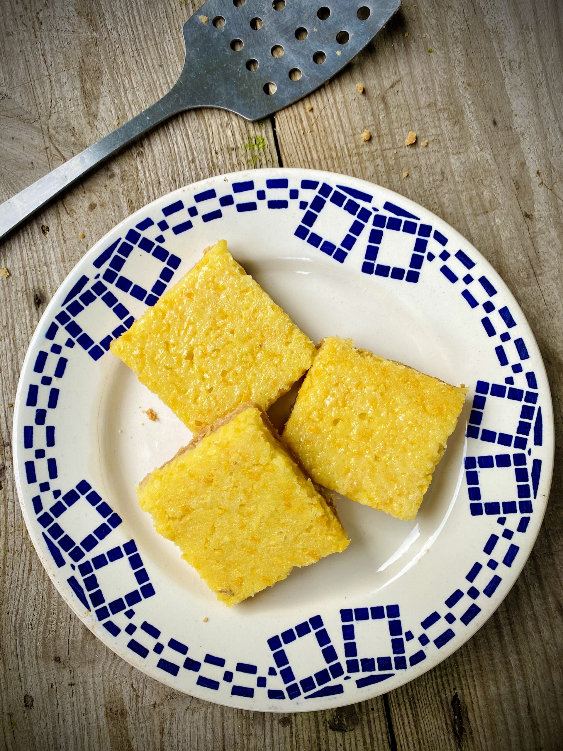 BEST Golden Crispy Polenta Cakes Recipe {VIDEO} - Key To My Lime