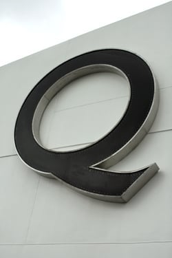 Q