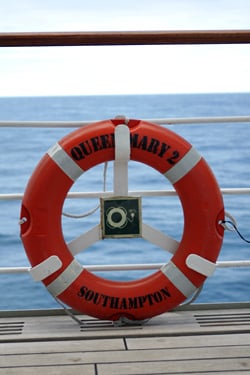 queen mary 2 life preserver