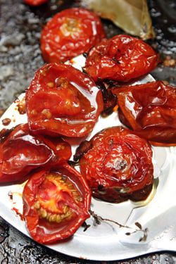 roasted tomatoes for tomato basil pizza 