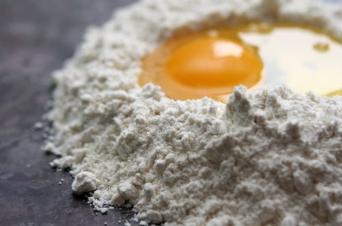 egg and flour for fresh pasta