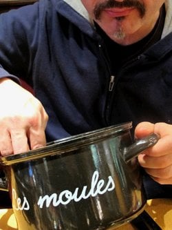 romain at Aux Moules