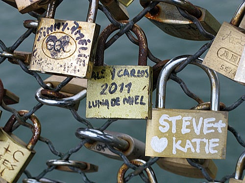 steve and katie - Pont des Arts, Paris