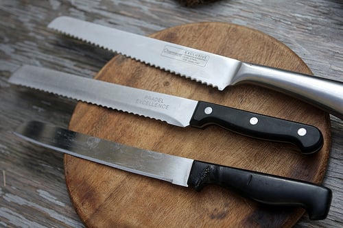 The 2 Best Serrated Bread Knives