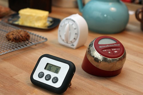 Kikkerland Kitchen Timer Retro