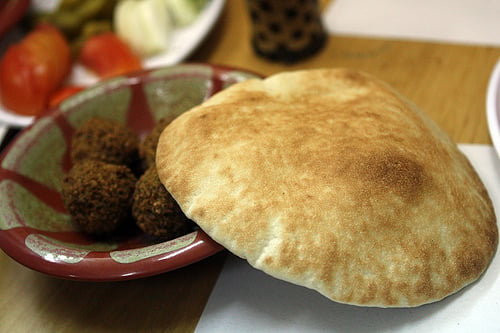 pitta with falafel