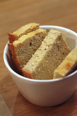 gluten-free bread at Noglu restaurant