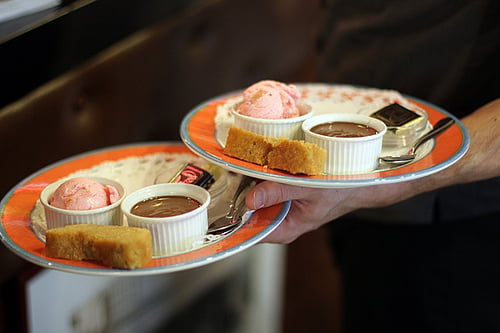 cafe gourmand