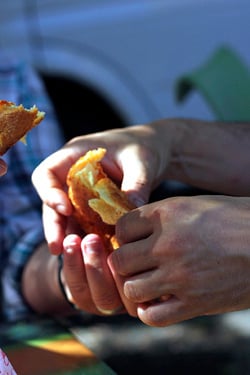 eating gougères