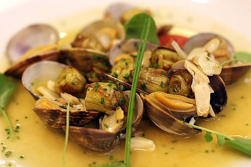 clams and artichokes