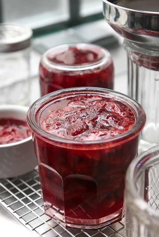 Homemade Freezer Jam - I'm making this now for Thanksgiving!