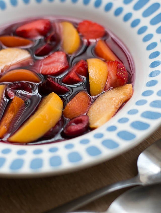 Cherry Leaf Wine Fruit Soup