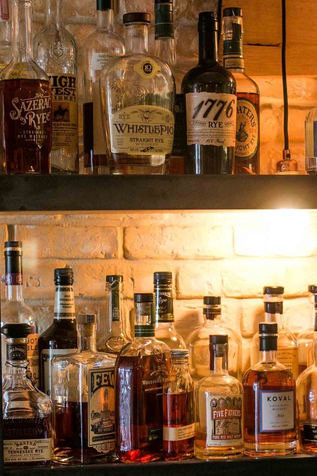 The Beast barbecue in Paris-whiskey bar