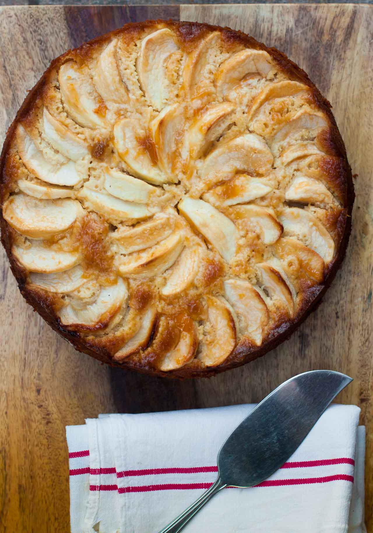 German Apple Almond Cake