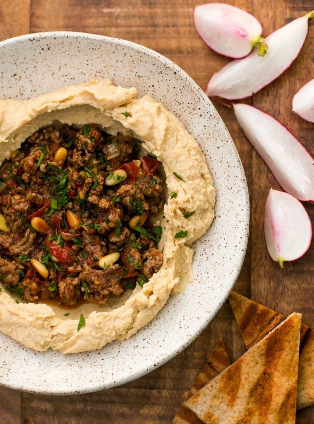 Hummus recipe with spiced lamb