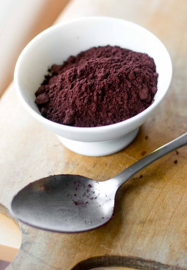 Organic Black Cocoa Powder: Unsweetened & Dutch Processed