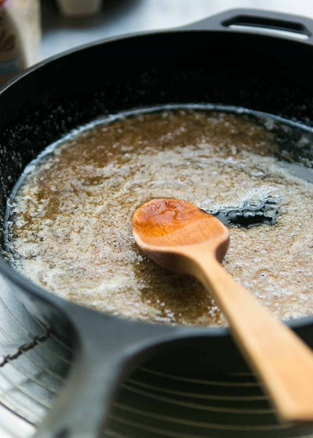 Banana upside down cake recipe