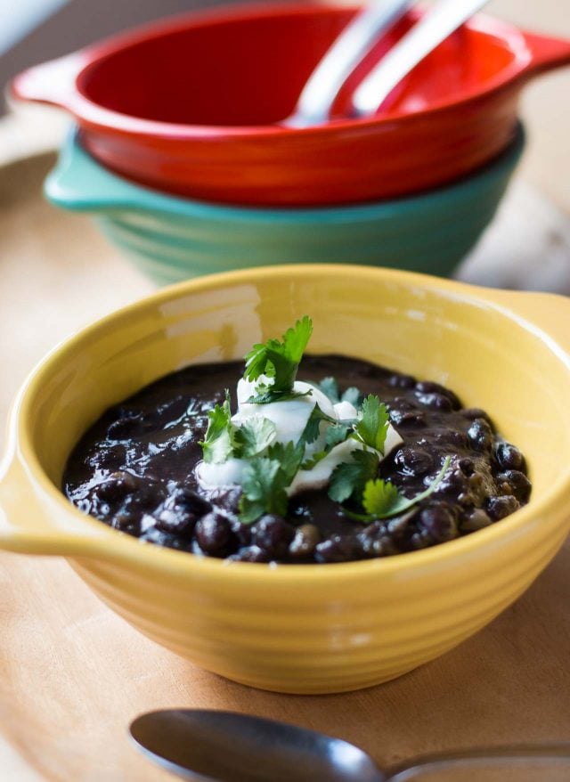 https://www.davidlebovitz.com/wp-content/uploads/2018/01/Black-bean-soup-recipe-3-640x878.jpg