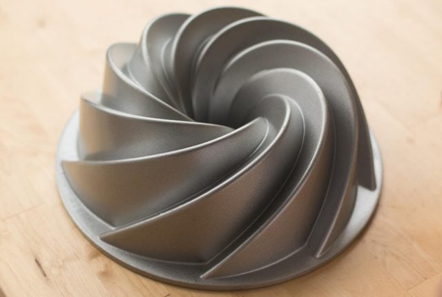 Nordic Ware 2-Piece Formed Bundt Pan in Bundt Keeper (Silver Swirl)