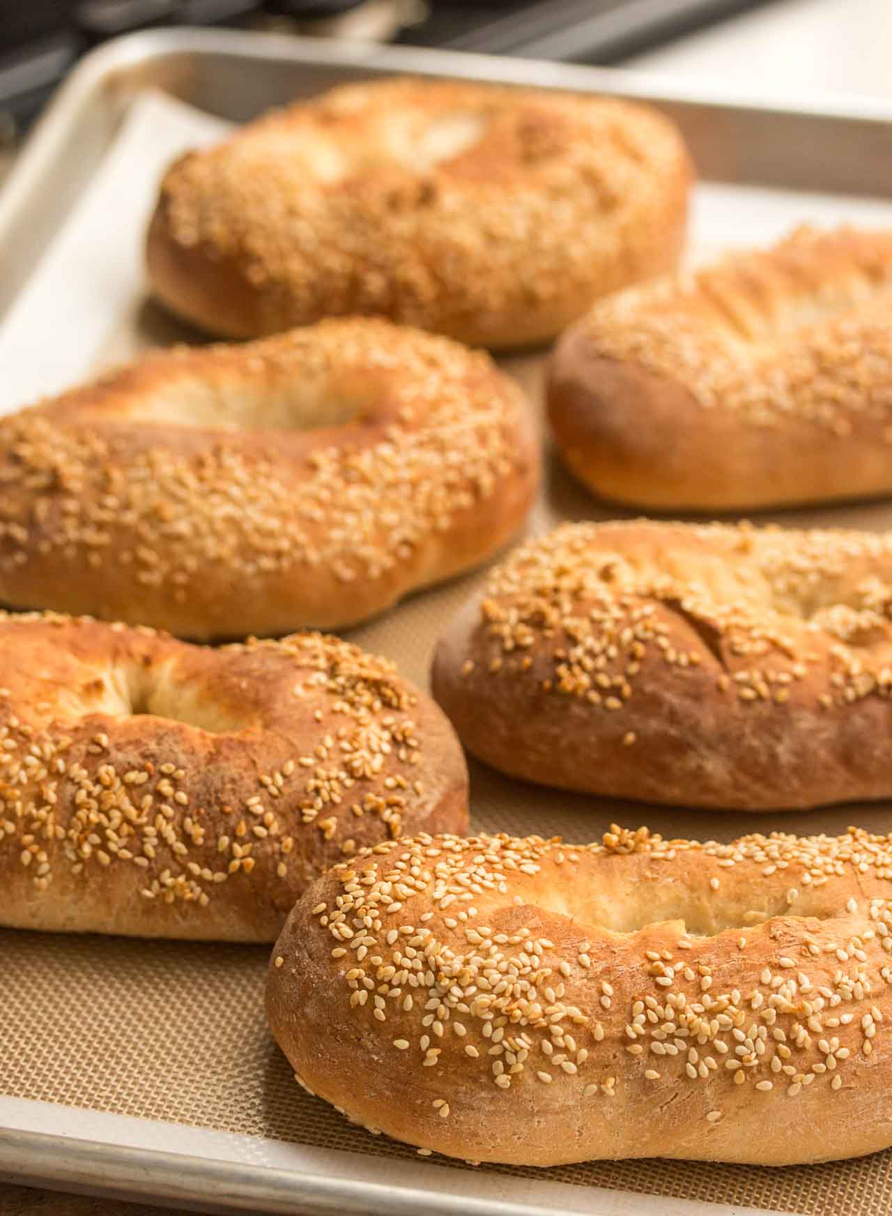 A delicious bread recipe, perfect for dipping in hummus or your favorite Middle Eastern spread!