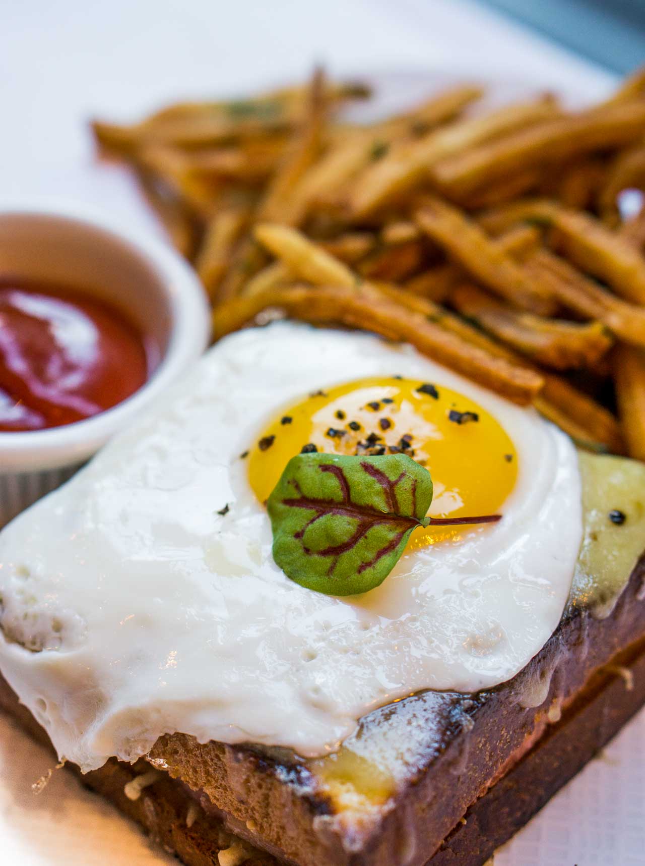 A French bistro in New York City, offering the classics!