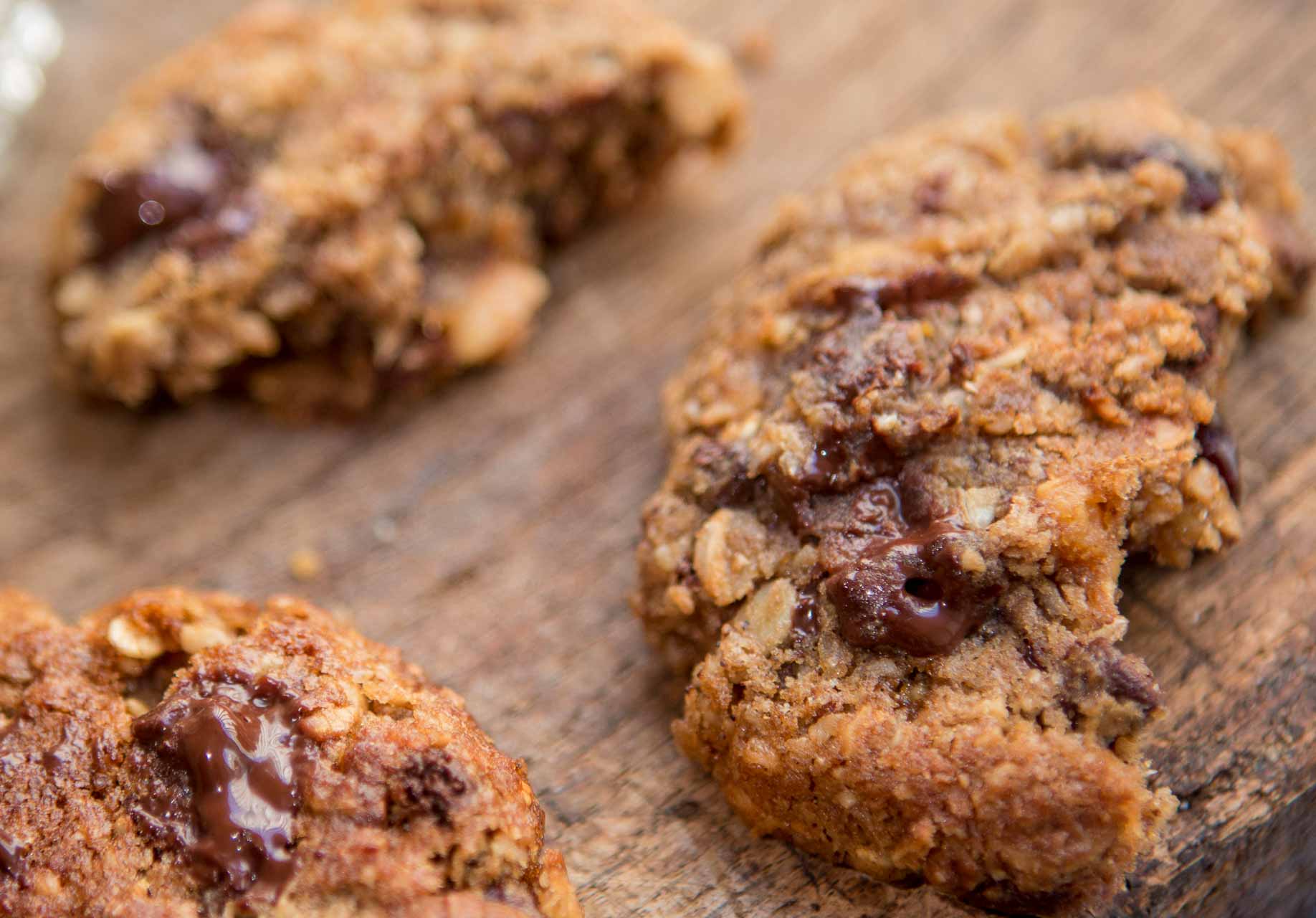 How To Make a Brown Butter Chocolate Chip Skillet Cookie - Chef Savvy