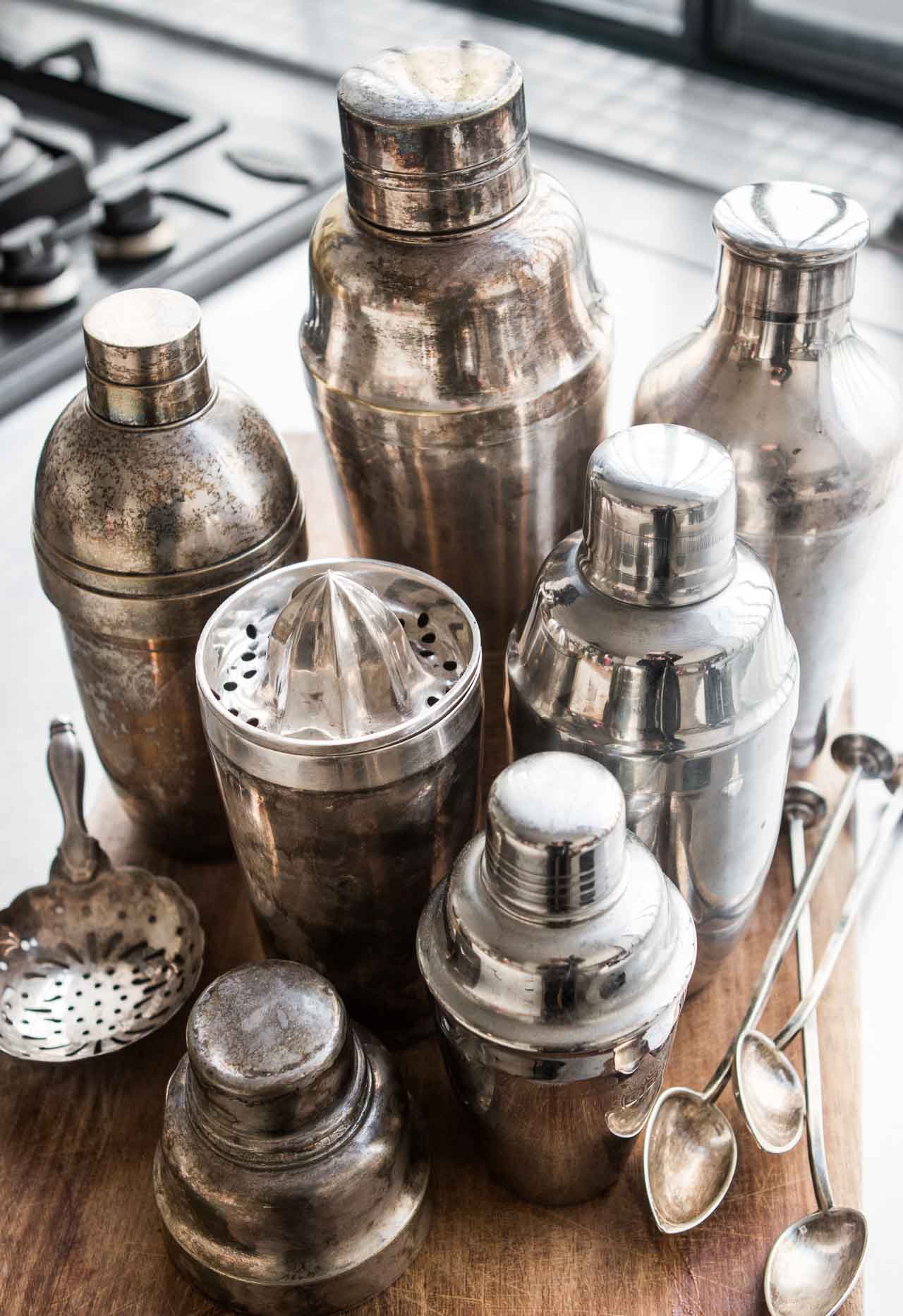 Every Home Bartender Needs This Ice Tray Set