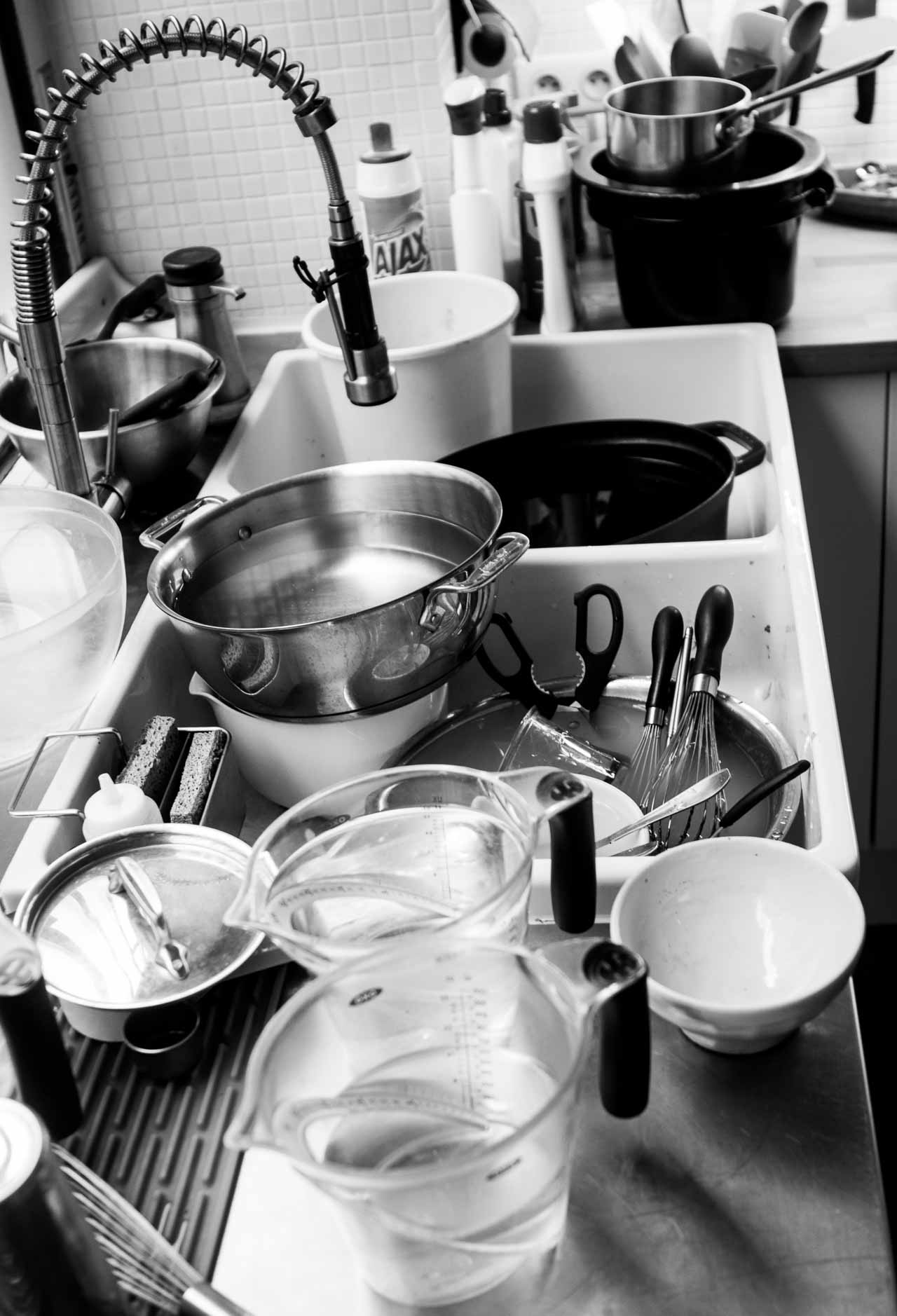Must-Have Kitchen Gadgets - The Sister Project Blog