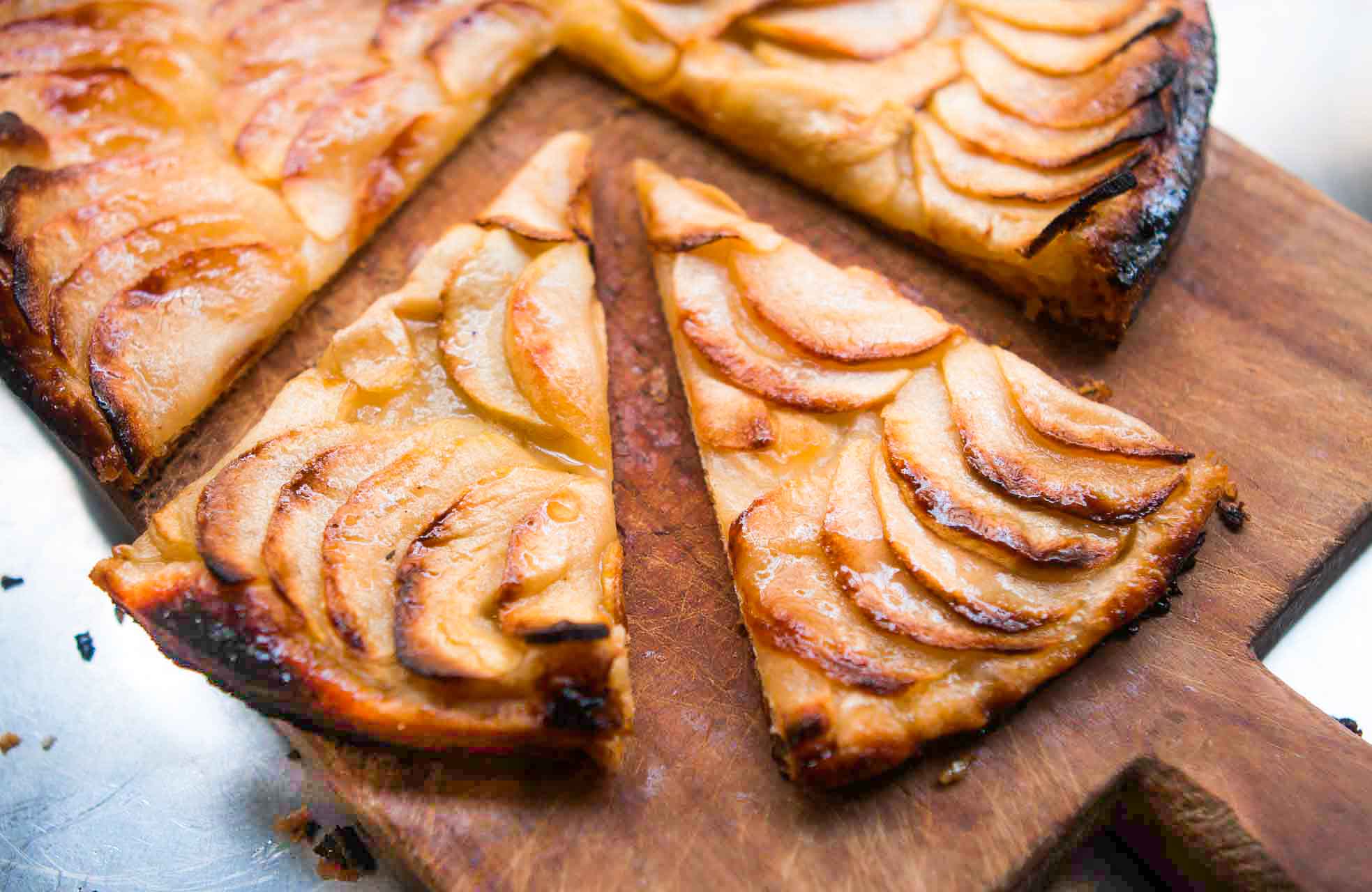 Quick & Apple Tart Recipe - How to Make Apple Puff Pastry