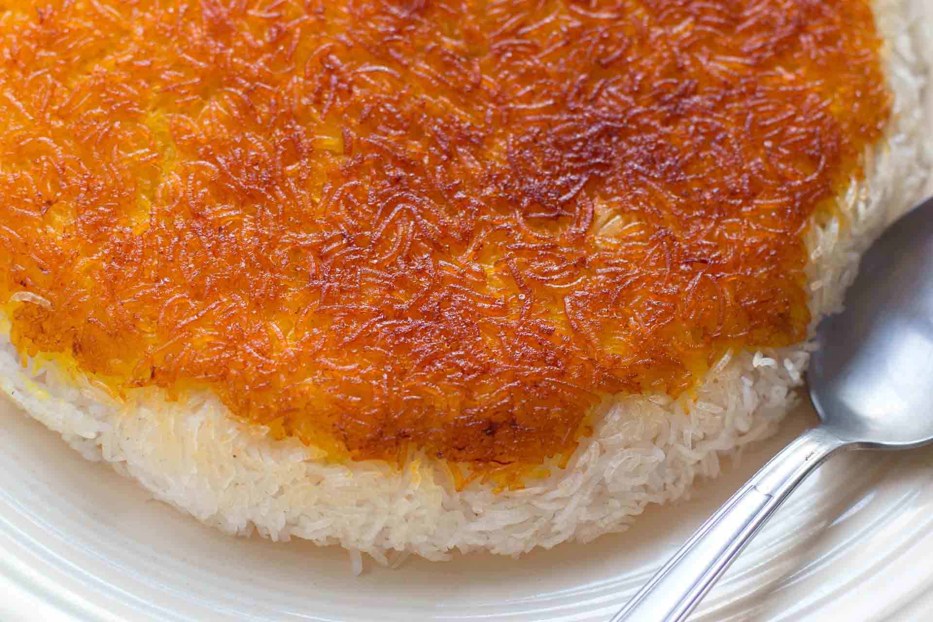 This Persian Rice Cooker Makes Tahdig Easy