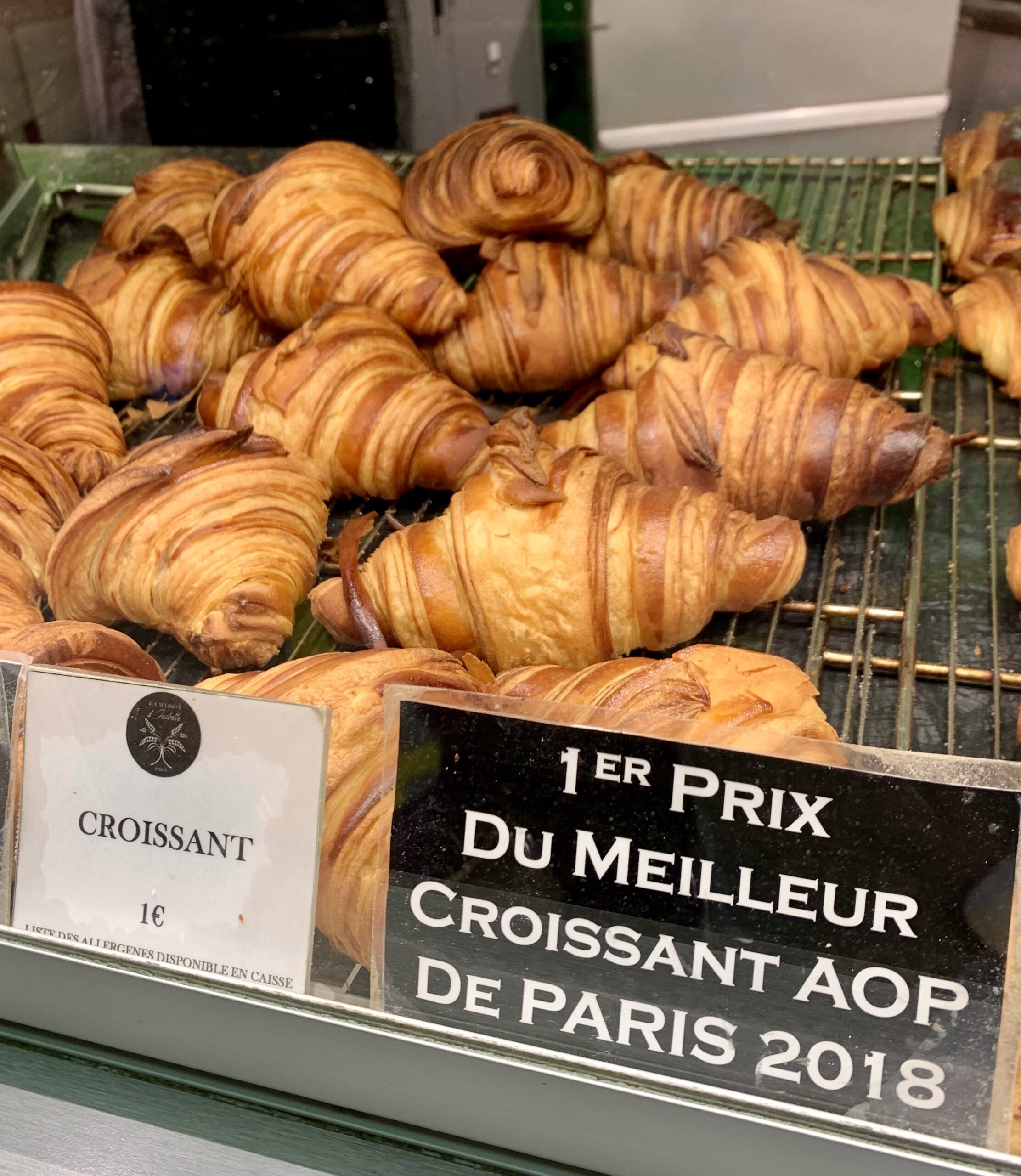 Croissant Bags: A Trend We Love a Lot